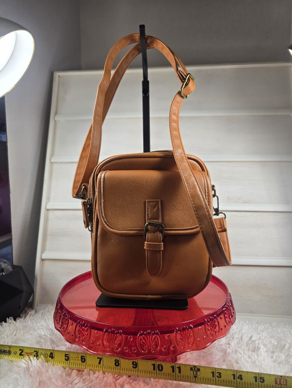 Classic Tan Crossbody Shoulder Bag - Lightweight Everyday Tote